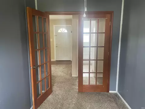 Entry Way - 558 E 5th St, Peru, IN 46970 photo 1 of 1