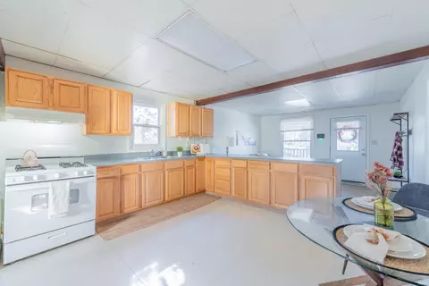 Kitchen - 944 N Jackson St, Bloomington, IN 47404 photo 1 of 3