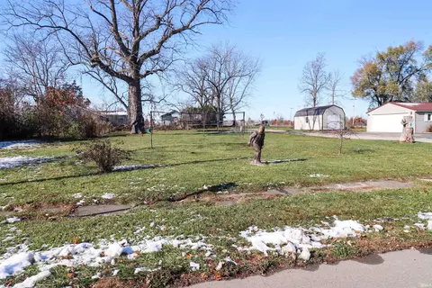 300 S Angle St, Dunkirk, IN 47336 photo 1