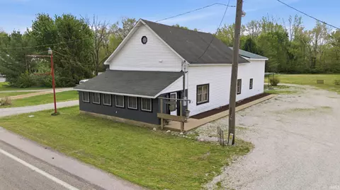8605 W St Rd 26, Rossville, IN 46065