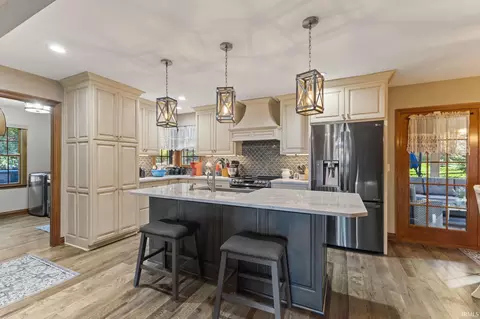 Kitchen - 209 River Dr, Bloomfield, IN 47424 photo 1 of 4