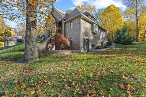 Exterior - 209 River Dr, Bloomfield, IN 47424 photo 6 of 8