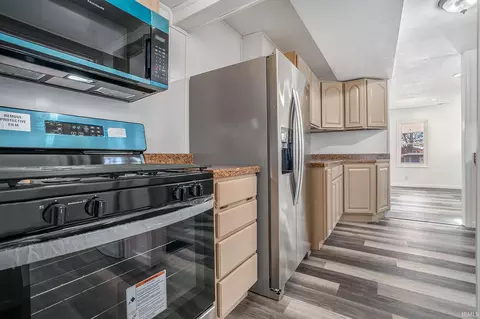Kitchen - 6950 N 315 E, Howe, IN 46746 photo 1 of 1