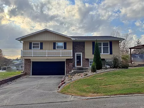 603 E John St, Washington, IN 47501 photo 1