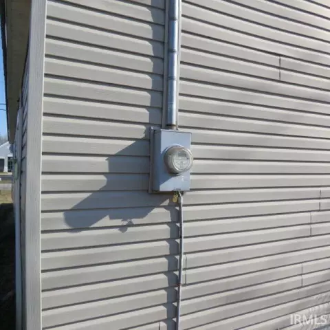 329 E 2nd St, Peru, IN 46970 photo 19