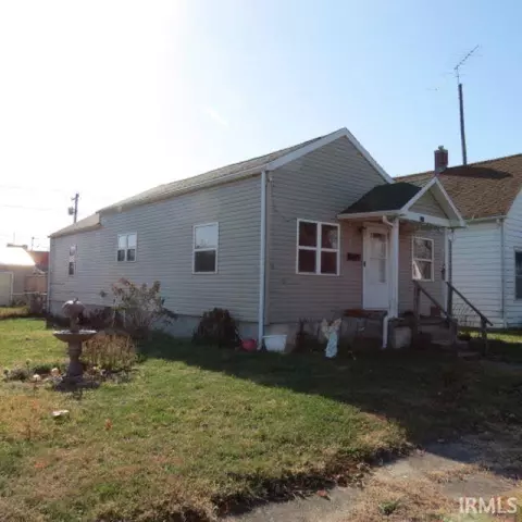 329 E 2nd St, Peru, IN 46970 photo 2