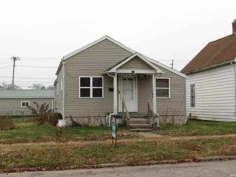 329 E 2nd St, Peru, IN 46970 photo 1