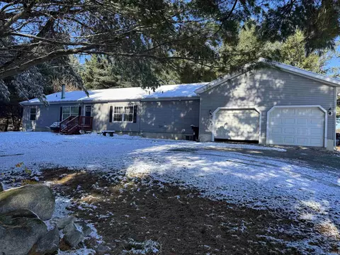 5226 E 700 North Rd, Rochester, IN 46975