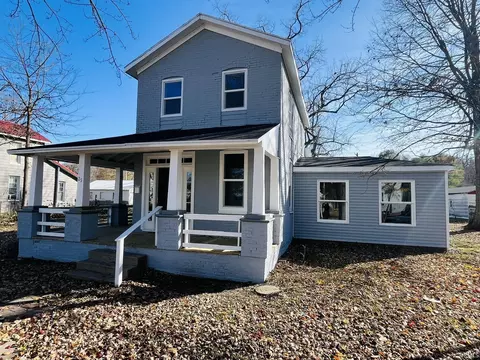 25 E Franklin St, Peru, IN 46970