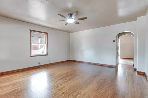 367 W Wolfe St, Sullivan, IN 47882 photo 8