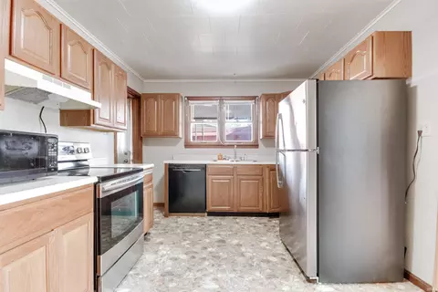 367 W Wolfe St, Sullivan, IN 47882 photo 9