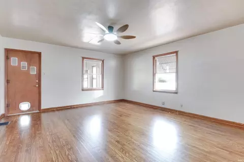 367 W Wolfe St, Sullivan, IN 47882 photo 7
