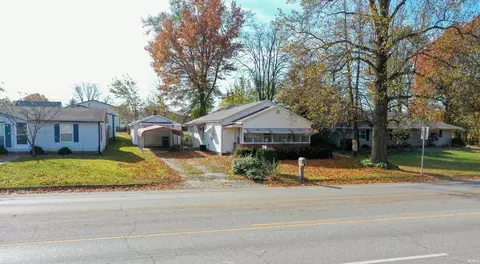 367 W Wolfe St, Sullivan, IN 47882 photo 4