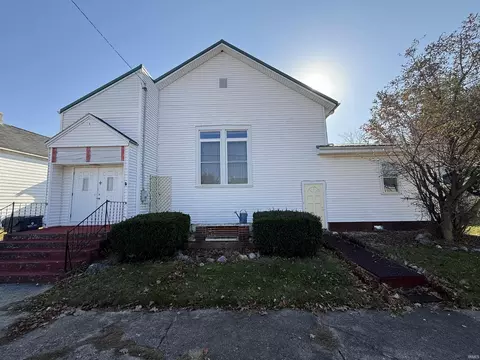 603 W Main St, Hartford City, IN 47348
