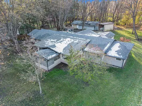 56825 Elmer Ave, South Bend, IN 46619