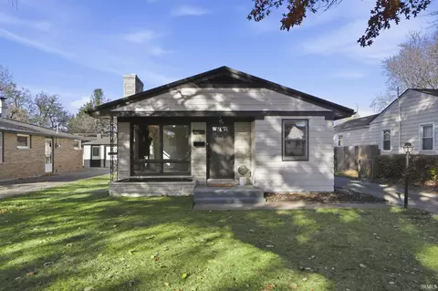 1209 Curdes Ave, Fort Wayne, IN 46805