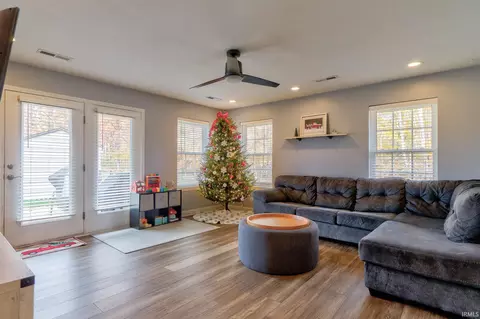 4189 Timberpoint Ct, Jasper, IN 47546 photo 17