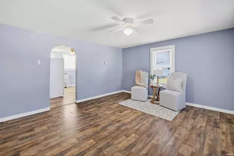 206 Grissom Ave, Mitchell, IN 47446 photo 3