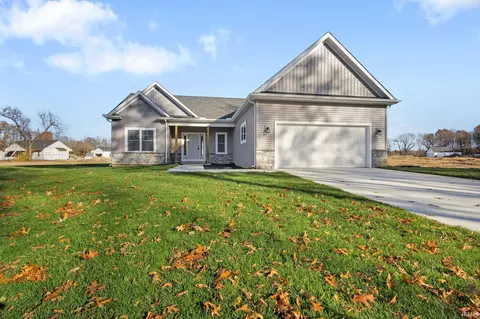 50824 Tasha Dr, Bristol, IN 46507