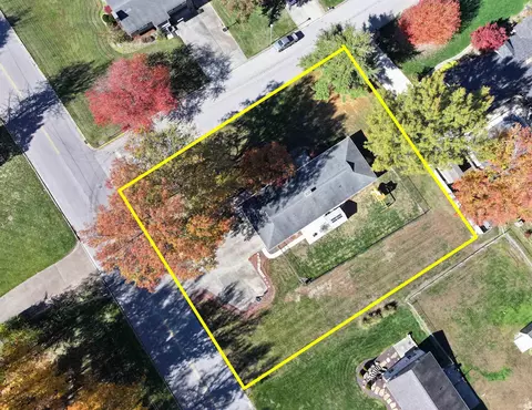 View/Area - 1300 Worrell Dr, Jasper, IN 47546 photo 1 of 2
