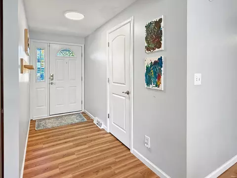 Entry Way - 1300 Worrell Dr, Jasper, IN 47546 photo 1 of 1