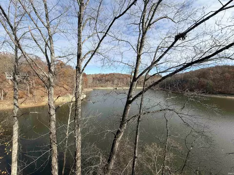 View/Area - 4050 Eagle Bay Dr, Bloomington, IN 47401 photo 2 of 2