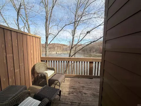 Exterior - 4050 Eagle Bay Dr, Bloomington, IN 47401 photo 2 of 2