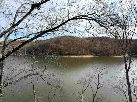View/Area - 4050 Eagle Bay Dr, Bloomington, IN 47401 photo 1 of 2