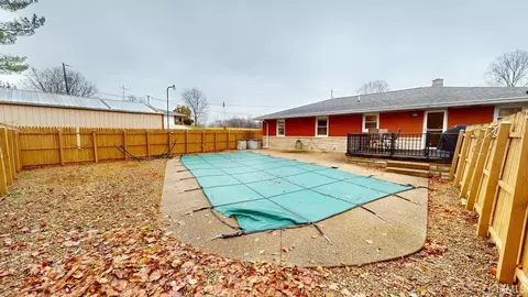 Exterior - 2176 E Greener Rd, Jasper, IN 47546 photo 6 of 11