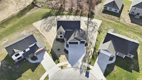 11168 Oaklynn Reserve Blvd, Fort Wayne, IN 46835