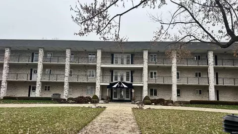 4501 N Wheeling Ave #7A-306, Muncie, IN 47304