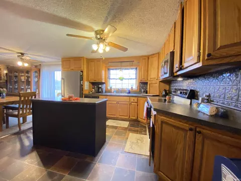 Kitchen - 6066 W State Road 60, Mitchell, IN 47446 photo 1 of 6