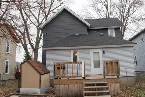 215 E Keyser St, Garrett, IN 46738 photo 4