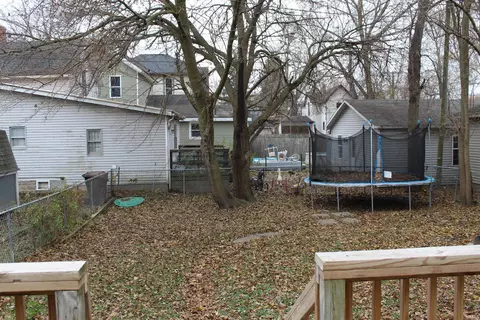 215 E Keyser St, Garrett, IN 46738 photo 6