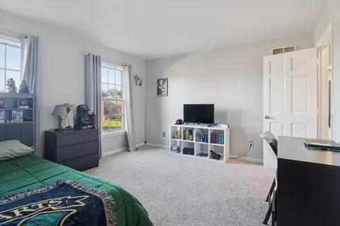 51635 Fox Pointe Ln, Granger, IN 46530 photo 23
