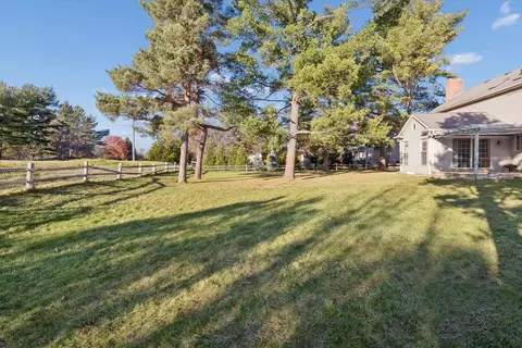 51635 Fox Pointe Ln, Granger, IN 46530 photo 32