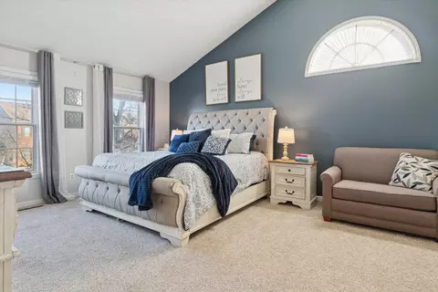 51635 Fox Pointe Ln, Granger, IN 46530 photo 17