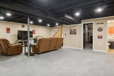 51635 Fox Pointe Ln, Granger, IN 46530 photo 26