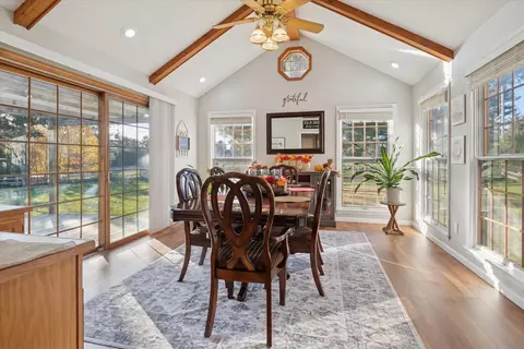 51635 Fox Pointe Ln, Granger, IN 46530 photo 8