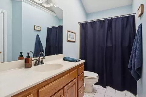 51635 Fox Pointe Ln, Granger, IN 46530 photo 21