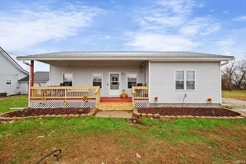 313 W Main St, Kewanna, IN 46939