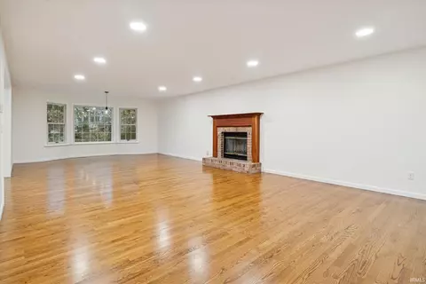 17328 Deerfield Loop, Granger, IN 46530 photo 5