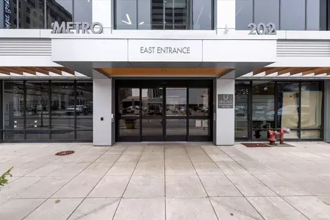 202 W Berry St #740, Fort Wayne, IN 46802