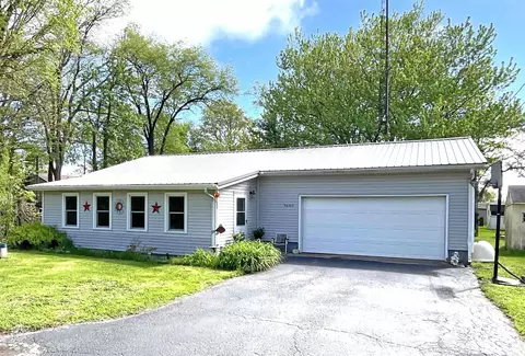 3634 E Conwell Dr, Monticello, IN 47960