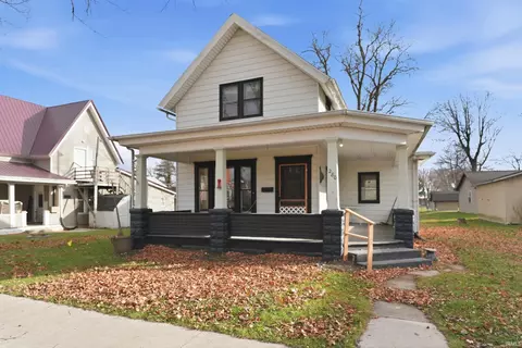 Exterior - 280 N Center St, Waterloo, IN 46793 photo 2 of 7