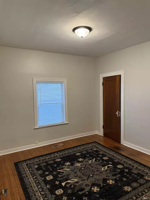 350 S Wayne St, Waterloo, IN 46793 photo 9