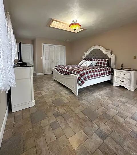 638 Main St, Elnora, IN 47529 photo 11