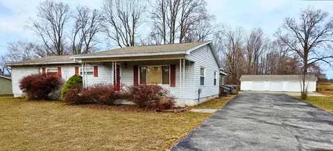 2770 W Watson Dr, Bloomington, IN 47403 photo 1