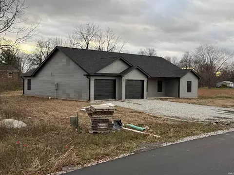 112 Blue Bird Ln, Mitchell, IN 47446 photo 3