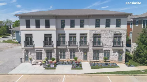 1568 S Piazza Dr, Bloomington, IN 47401